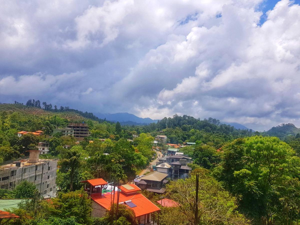 Holly House Homestay Ella Esterno foto