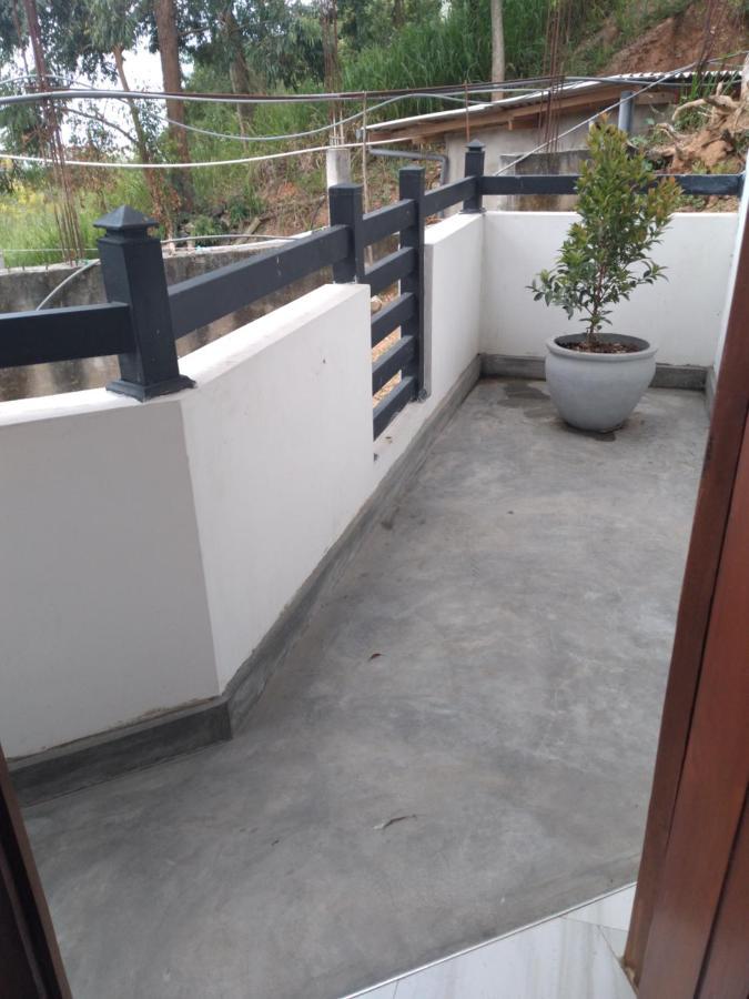 Holly House Homestay Ella Esterno foto