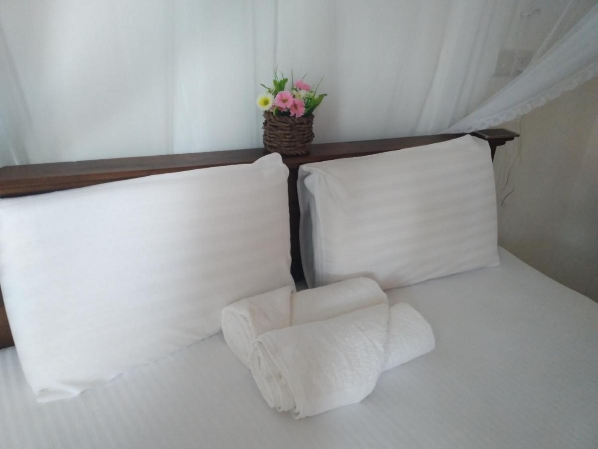 Holly House Homestay Ella Esterno foto