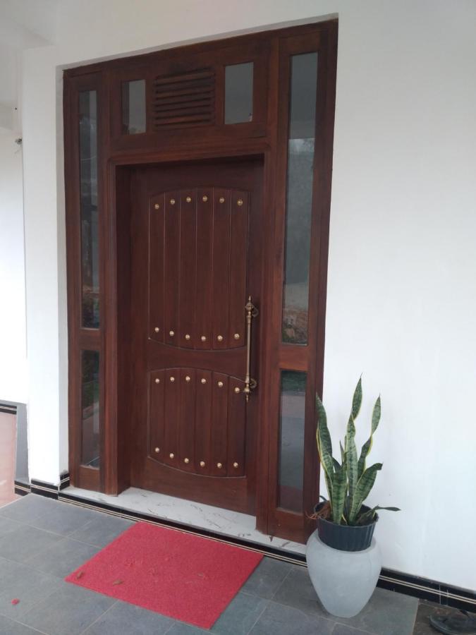 Holly House Homestay Ella Esterno foto