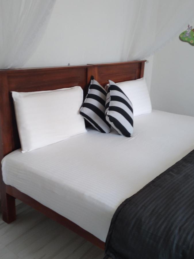 Holly House Homestay Ella Esterno foto