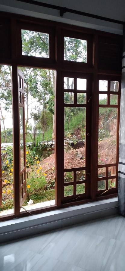 Holly House Homestay Ella Esterno foto