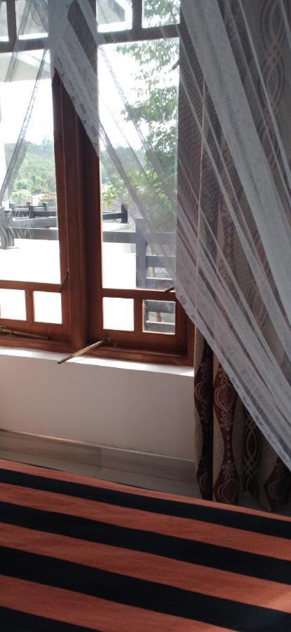 Holly House Homestay Ella Esterno foto