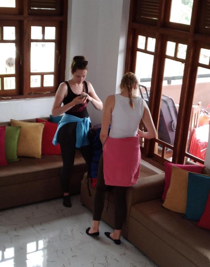 Holly House Homestay Ella Esterno foto