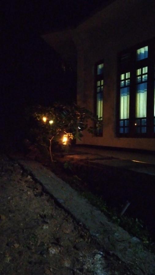 Holly House Homestay Ella Esterno foto