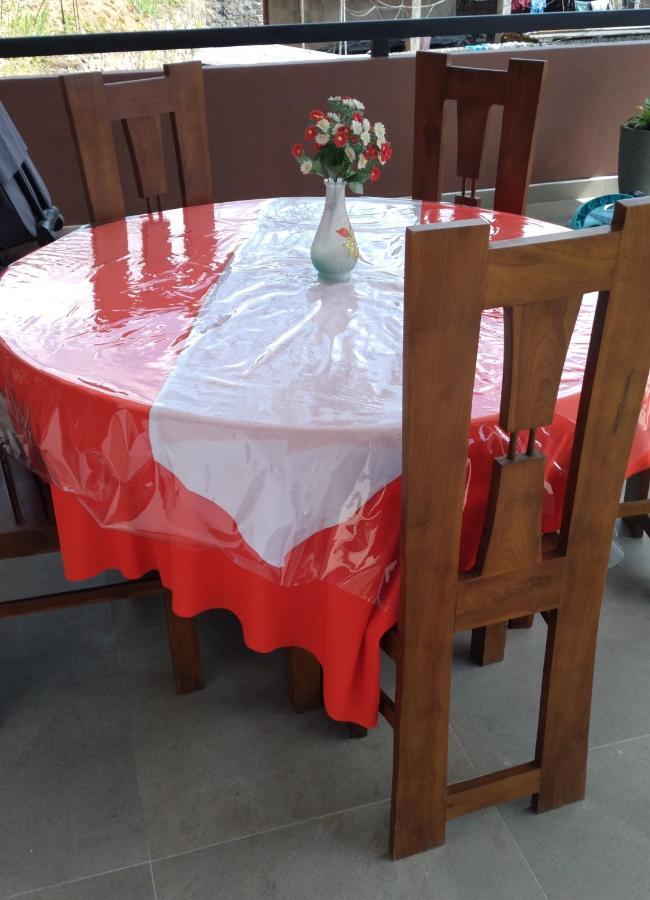 Holly House Homestay Ella Esterno foto